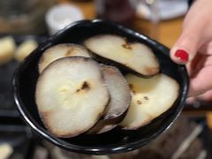 -果松木炭酸菜铜火锅·外婆参鸡汤