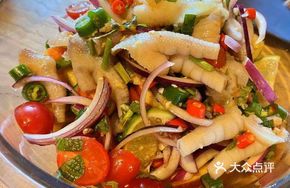 Spicy and Sour Chicken Feet Salad