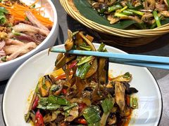 -桥边小楼·手工云南菜·古城观景小楼