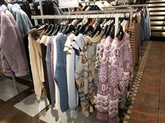 -三福时尚(三峡广场华夏银座店)