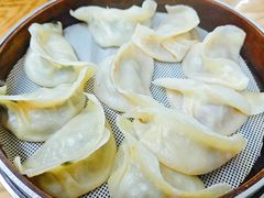 -金城包子牛肉灌汤包(台东四路店)