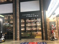-CGV影城(滨江天街IMAX店)