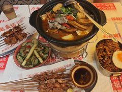-老表记广西宵夜螺蛳鸭脚煲(东盟店)