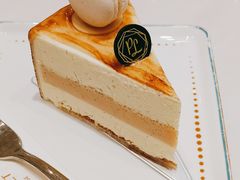 香草焦糖切片蛋糕-PAUL LAFAYET 法式甜品(深圳湾万象城店)