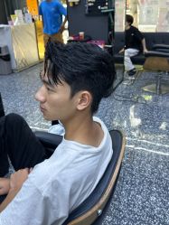 -藤野造型专业烫染接发