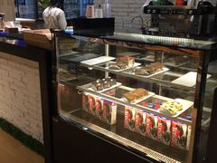 -藏猫猫咖啡主题馆(中央大道店)