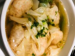-新大咀港式茶餐厅(宝山万达店)
