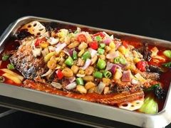 -鸣记脆皮烤鱼(岐山路店)