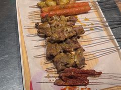 -绿地三只羊羊肉串(万科店)