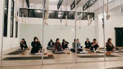 -无界瑜伽普拉提