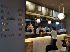 -POKEE VIA&Brunch·维娅(重庆来福士店)