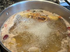 -一席地·本地鸡窝·杭帮鸡火锅(萧山银隆百货店)