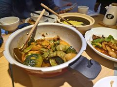 -关东小磨东北菜(上海长风大悦城店)