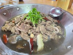 -大众跷脚牛肉馆·非遗传承单位(峨眉山店)