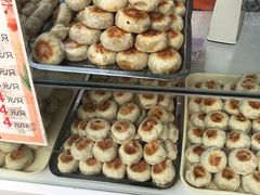 鲜肉月饼-长发西饼(临顿路店)