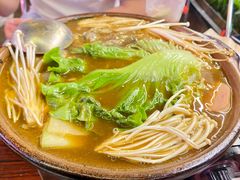 -沙胆彪炭炉牛杂煲(成都玉林店)