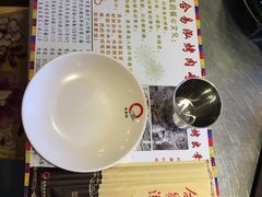 餐具摆设-合易泓烤肉•首创生椰大油边(宁山路店)