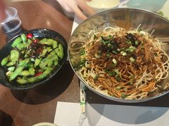 -一棠龙虾•王牌虾球(光谷天地店)