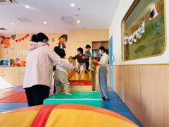 -金宝贝早教(富力广场中心)