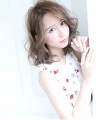 -GIRL STYLE 烫发·染发沙龙