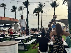 -FINNS Beach Club