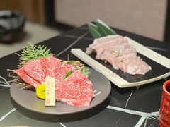 -山川小町·极番烧肉(新地假日广场店)