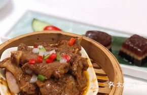 Golden Garlic Black Pepper Ribeye
