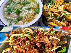 -勃利地摊·勃立小串烧烤