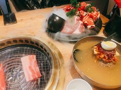 -黑牛黑猪烤肉专门店(万象城店)