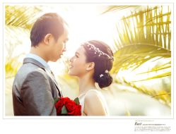 004-维纳斯婚纱摄影(预约减现金)