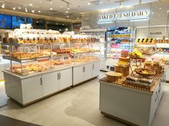 面包甜点陈列柜-BreadTalk面包新语·烘焙蛋糕(东方宝泰广场店)