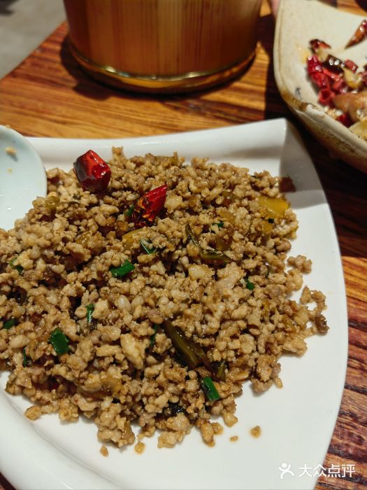滇香肴·云南菜蒸汽石锅鱼(云南北路店)图片