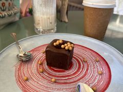 -LES ELITES 英集荟(南京西路店)