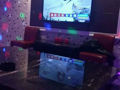 -悦SHOW 量贩式KTV(宝龙广场店)