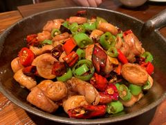 鹅卵石爆肥肠-老板恋上鱼(荣盛广场店)