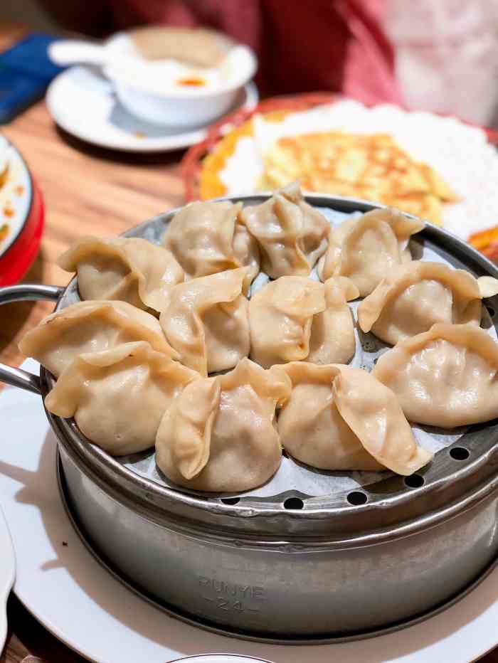 雪满天东北菜(登良旗舰店)-"最爱东北菜馆,没有之一 真的要吹爆他家.