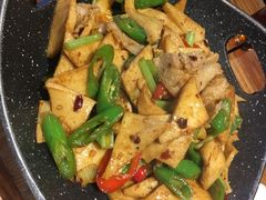 -东北人家铁锅炖(鞍山路店)