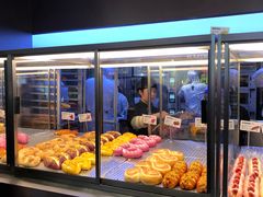 面包甜点陈列柜-LELECHA乐乐茶(新街口大洋店)