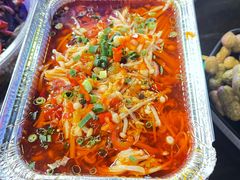 -路边边地标烧烤·川菜·小龙虾·音乐酒馆(良乡长虹店)