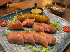 -SISTERS BAR RESTAURANT川意酒馆(嘉善老市H楼店)