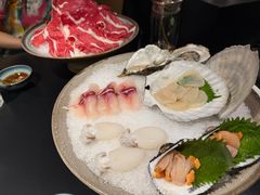 -鲜入唯煮·港式海鲜牛肉火锅(金宝街店)