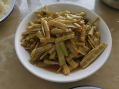 -天乐农家鱼头王(天目湖店)