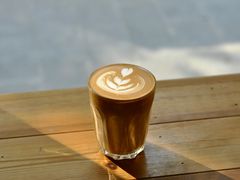 澳白-COTTON CAFE(德信·中外公寓店)