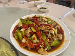 -茅屋大酒店