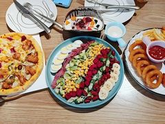 -跳伊跳披萨(比优特时代广场店)