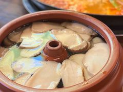 -花菇朵·云山雀 ll 野生菌锅·野果酸汤·精品滇菜(万柳店)