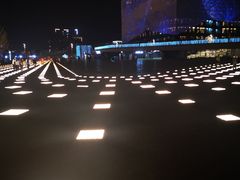 -南京眼步行桥