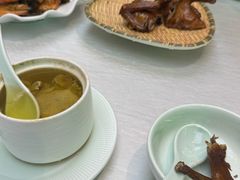 -五谷芳乳鸽王(梅沙老店)