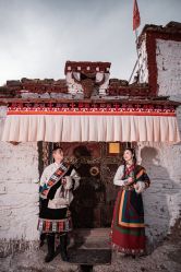 -风马映像摄影工作室(布宫店)