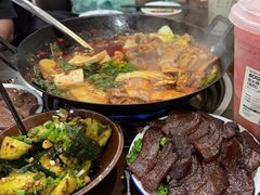 -猪肉摊地摊火锅(陕西路店)